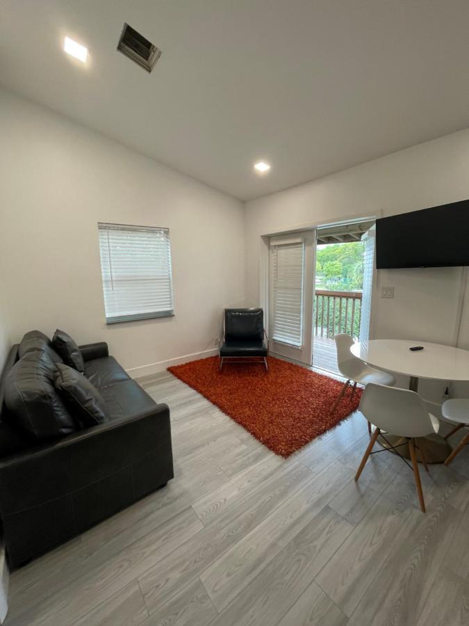 Modern Riverview Apartments Fort Lauderdale Eksteriør bilde