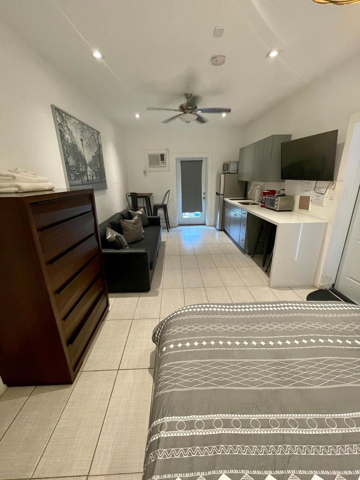 Modern Riverview Apartments Fort Lauderdale Eksteriør bilde