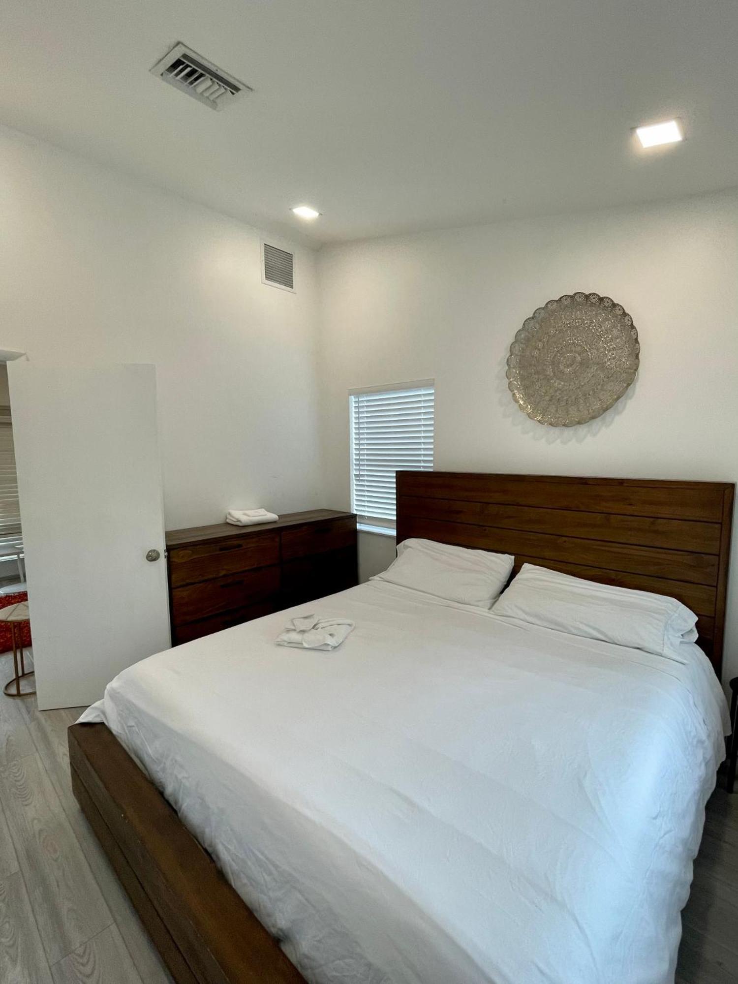 Modern Riverview Apartments Fort Lauderdale Eksteriør bilde